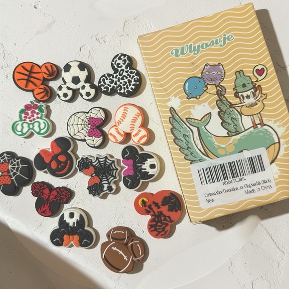 Other - Lot of 15 Croc or Clogs Charms NIB